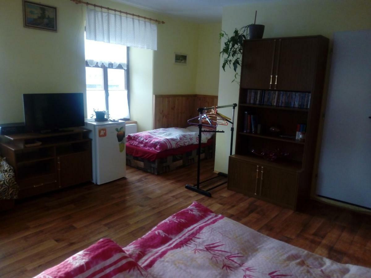 Penzion Sklarska Hospoda Хршибска Экстерьер фото