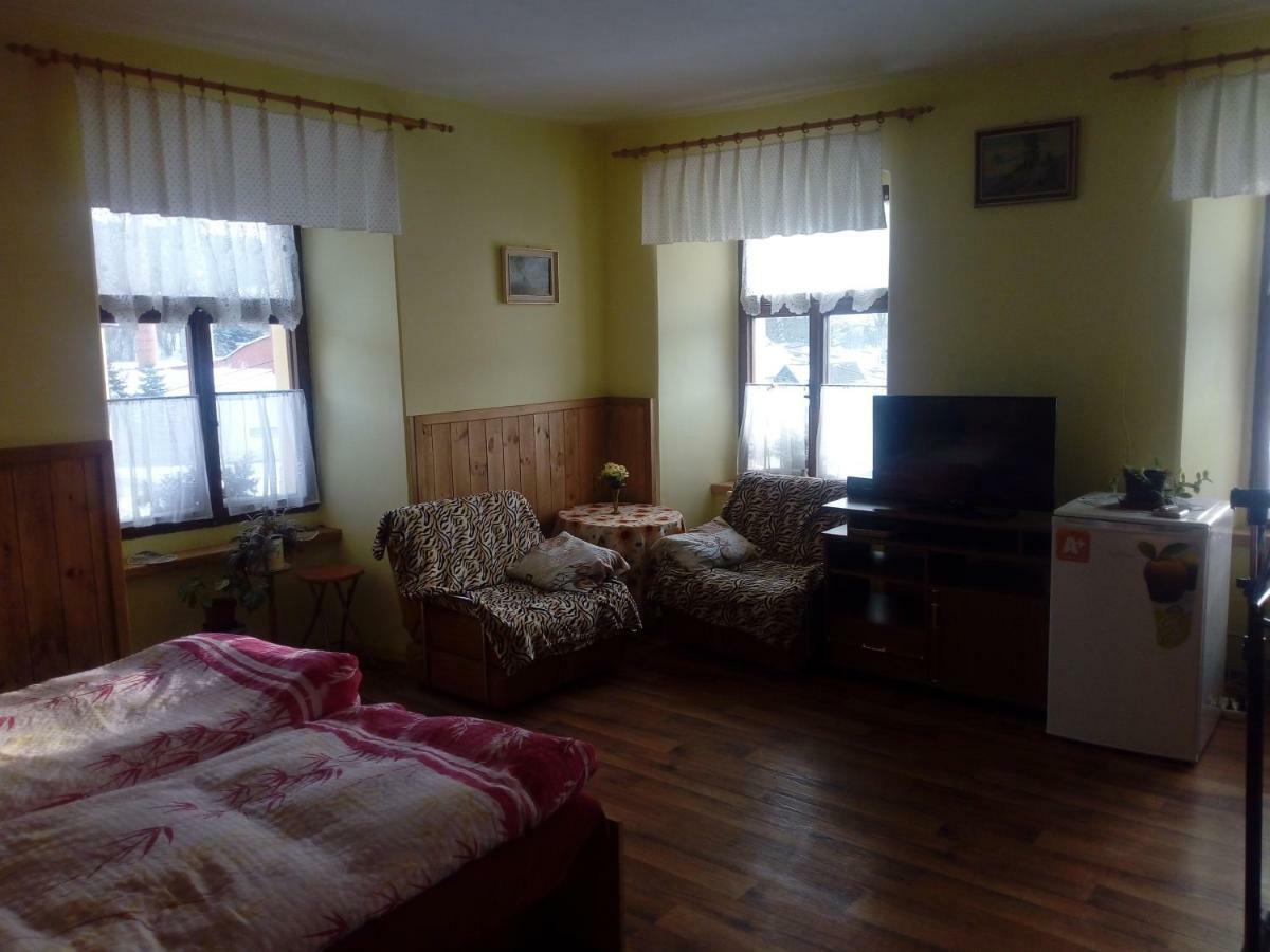 Penzion Sklarska Hospoda Хршибска Экстерьер фото