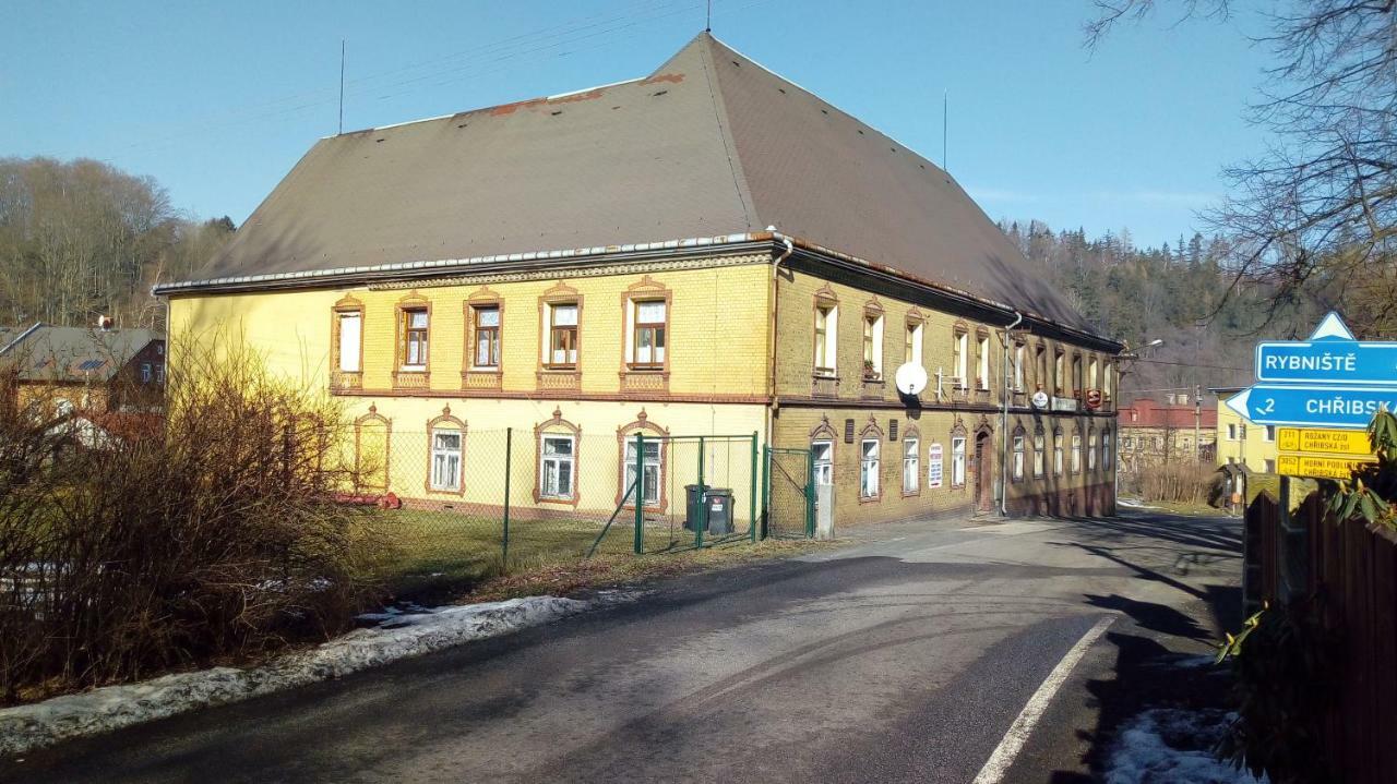 Penzion Sklarska Hospoda Хршибска Экстерьер фото